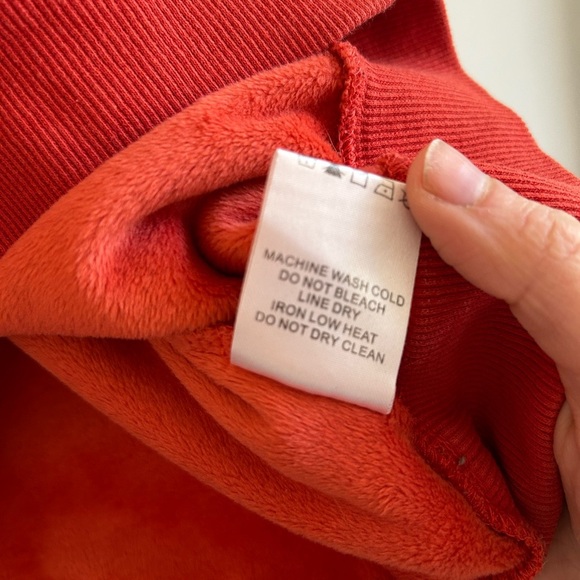 *Excellent Pre-Loved* Dance & Marvel Velour Orange Top - Picture 6 of 6